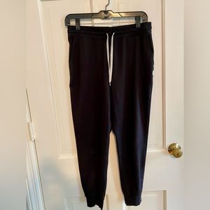 Womens Vuori joggers